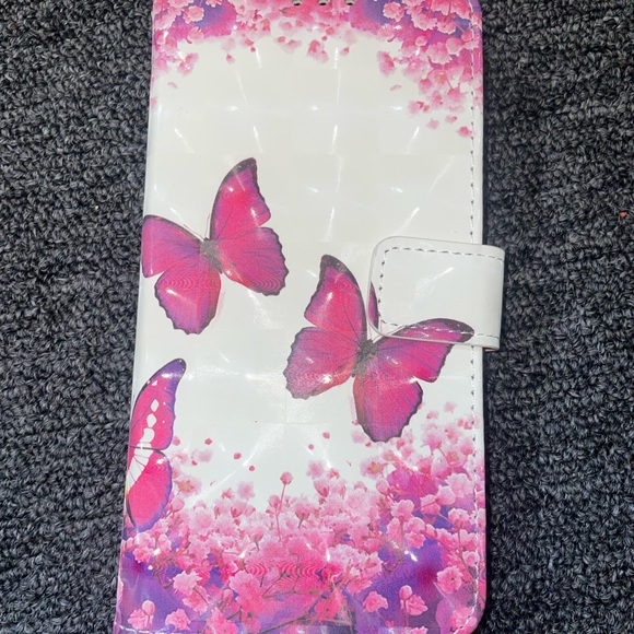 NEW - Picture 2 of 3